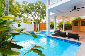 Pattaya Luxury private pool villa near walking street with Sauna jacuzzi Cityhouse154
